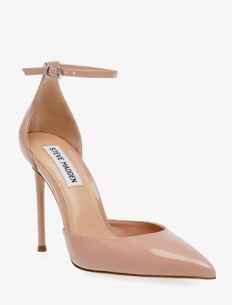 ارتقِ بمظهرك الأنيق مع هذه الصور الثابتة من Steve Madden (199 درهمًا إماراتيًا)