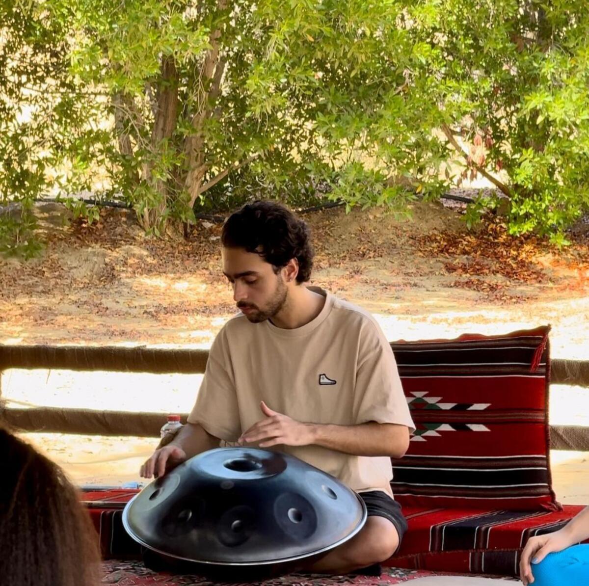 الصورة مجاملة: عرفان الطوسي (إنستغرام: @handpan.dxb)