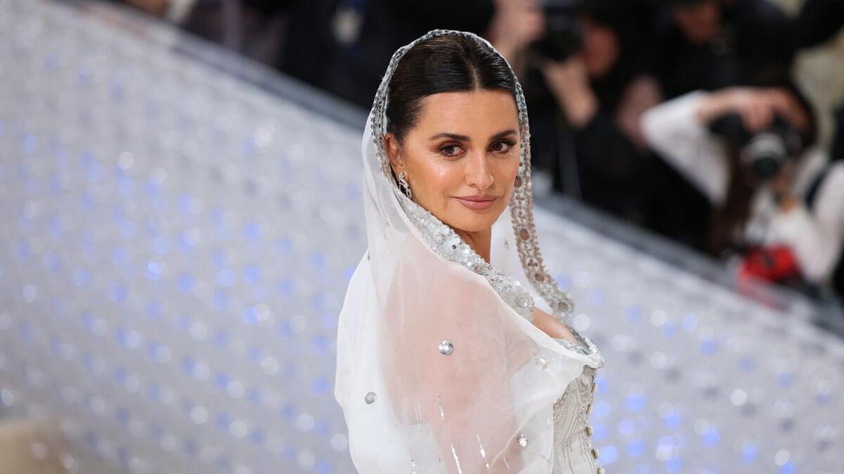 بينيلوبي كروز في حفل Met Gala 2023