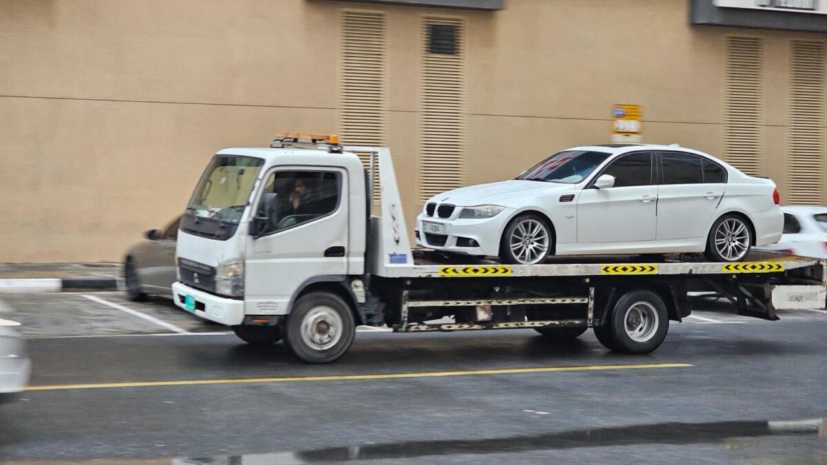 شاحنات الإنعاش أثناء العمل تصوير: سيد أياز باشا